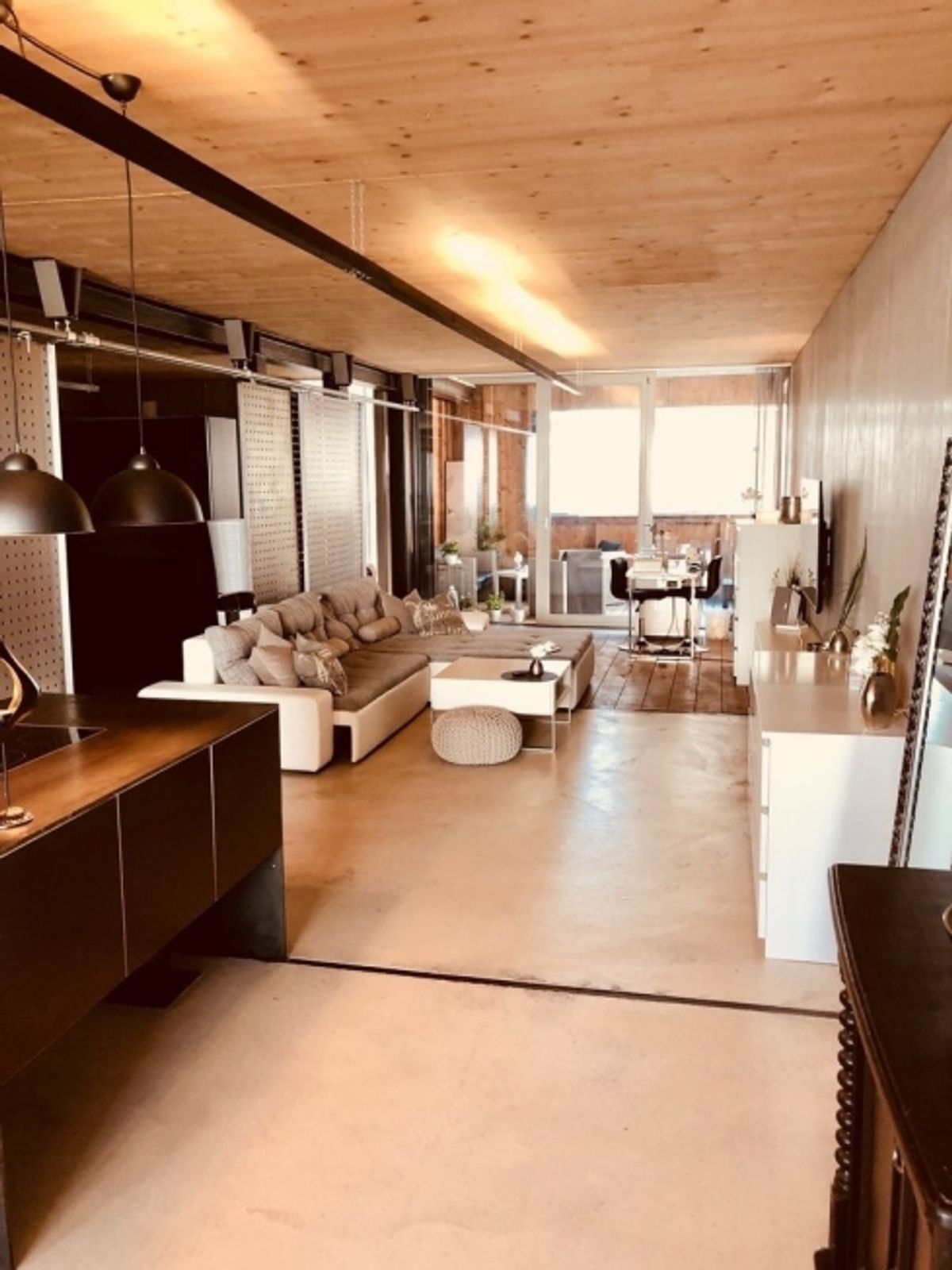 Stilvolle Loftwohnung mit Charakter - 1