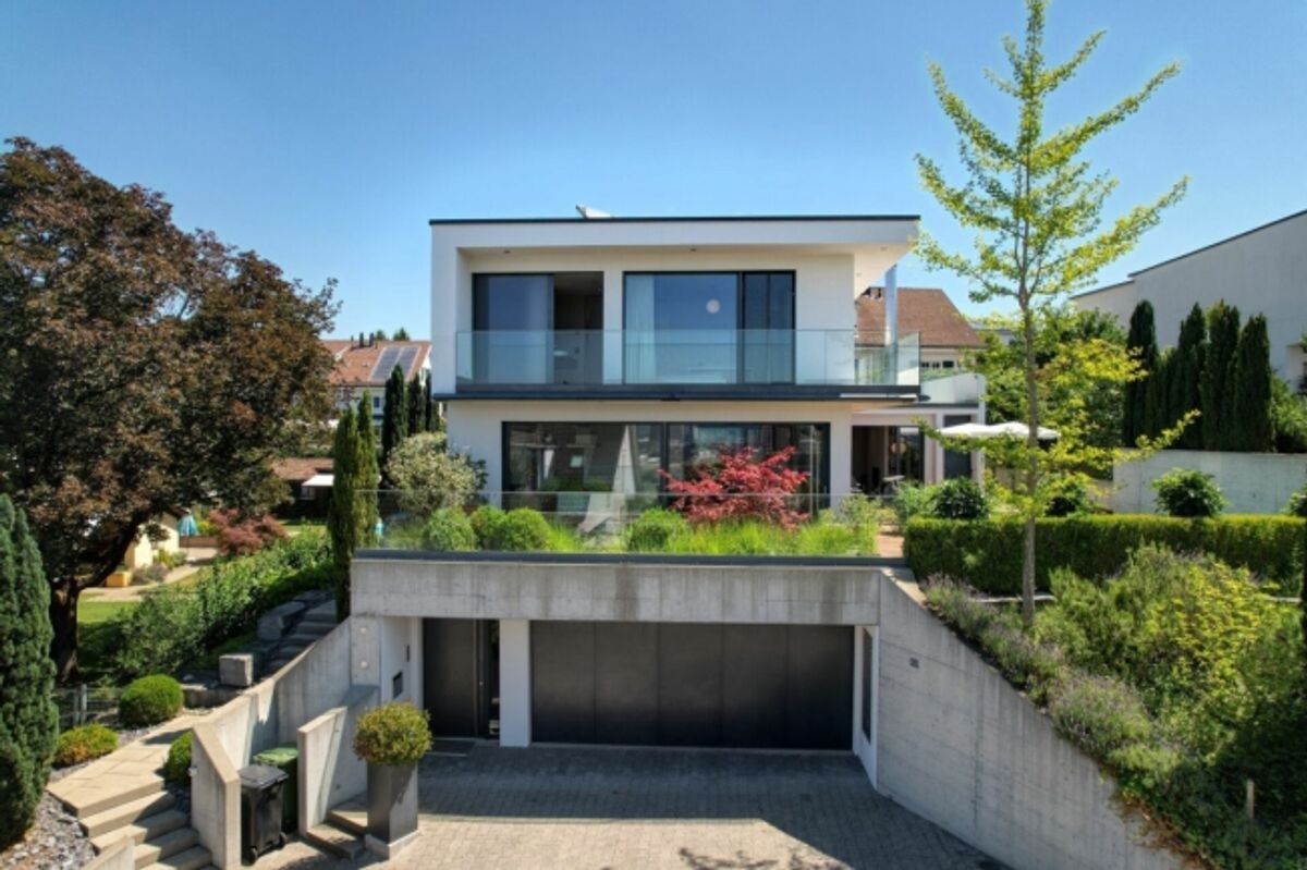 Architektenvilla mit Pool - Wohnqualität auf höchstem Niveau - 1