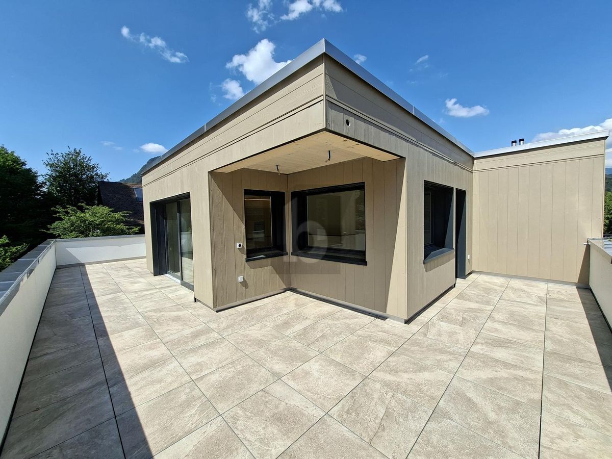 ZUKUNFTSORIENTIERTES ENERGIEEFFIZIENTES TRAUMHAUS - 1