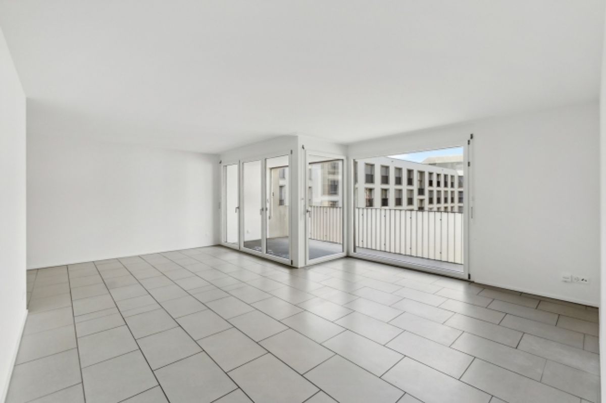 3.5-ZWG im 4. OG, in 8048 Zürich zu vermieten - 2
