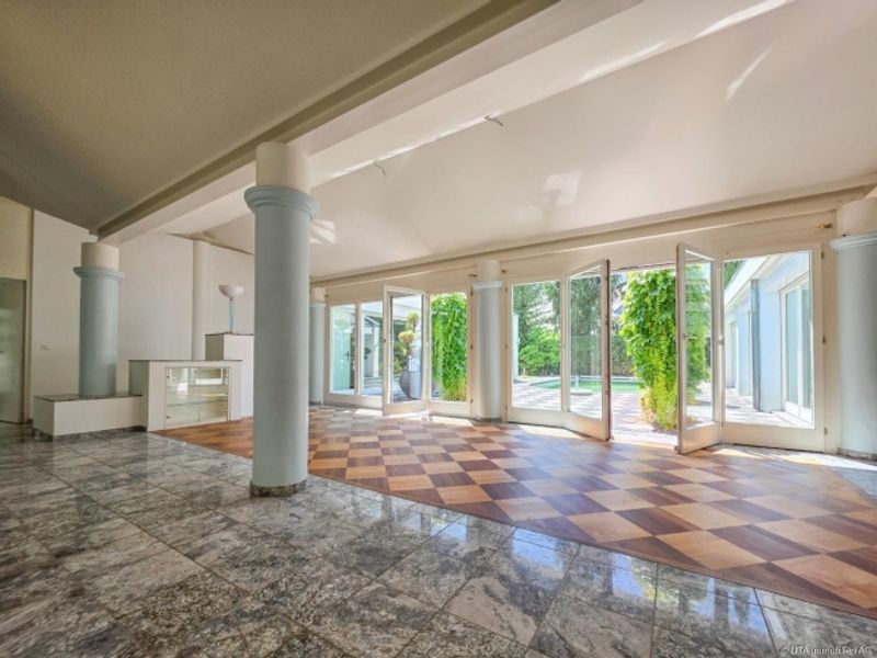 Privates Wohnparadies mit Lift und Pool-Atrium - 5