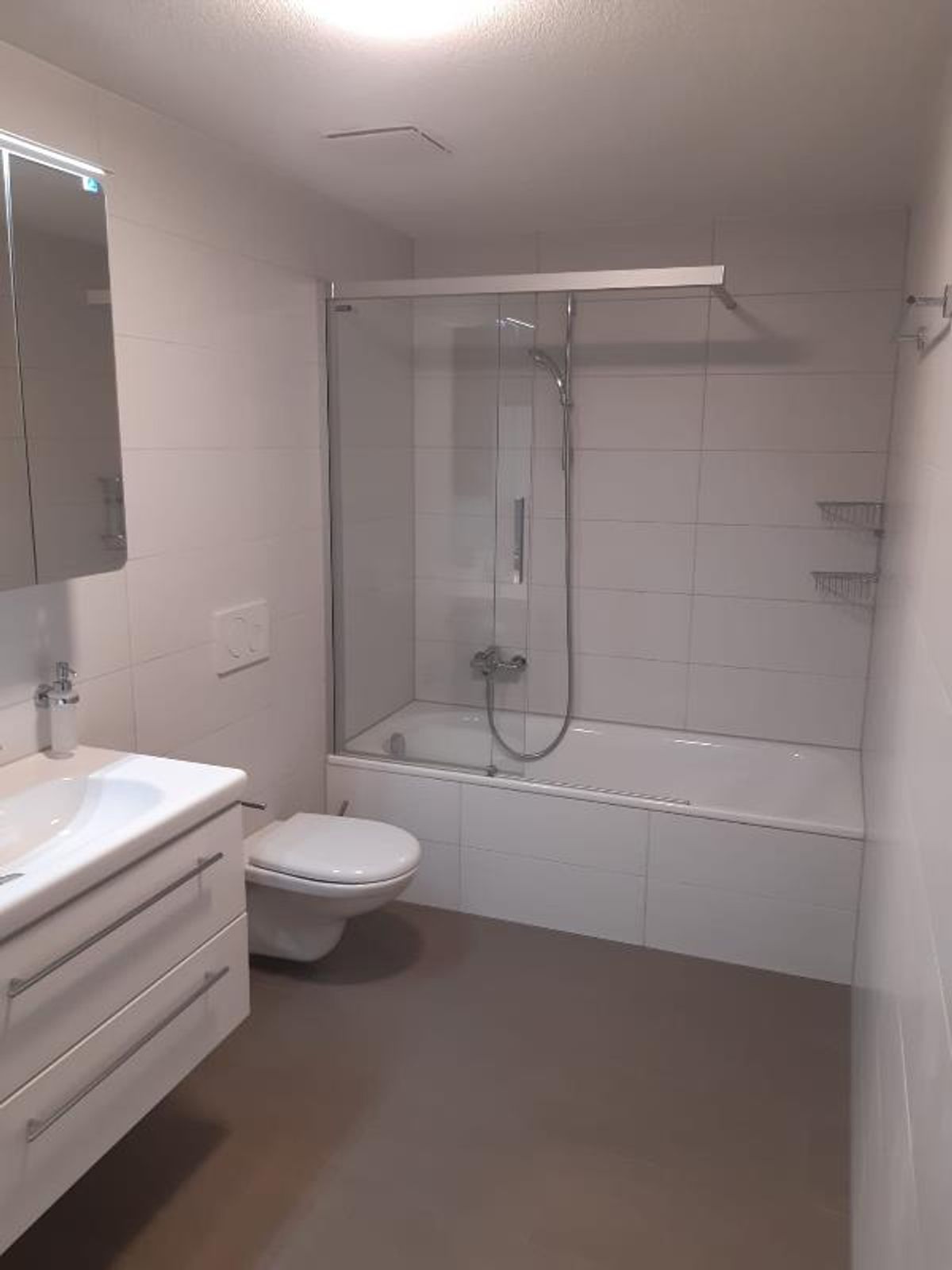 2 Zimmer Wohnung - 2