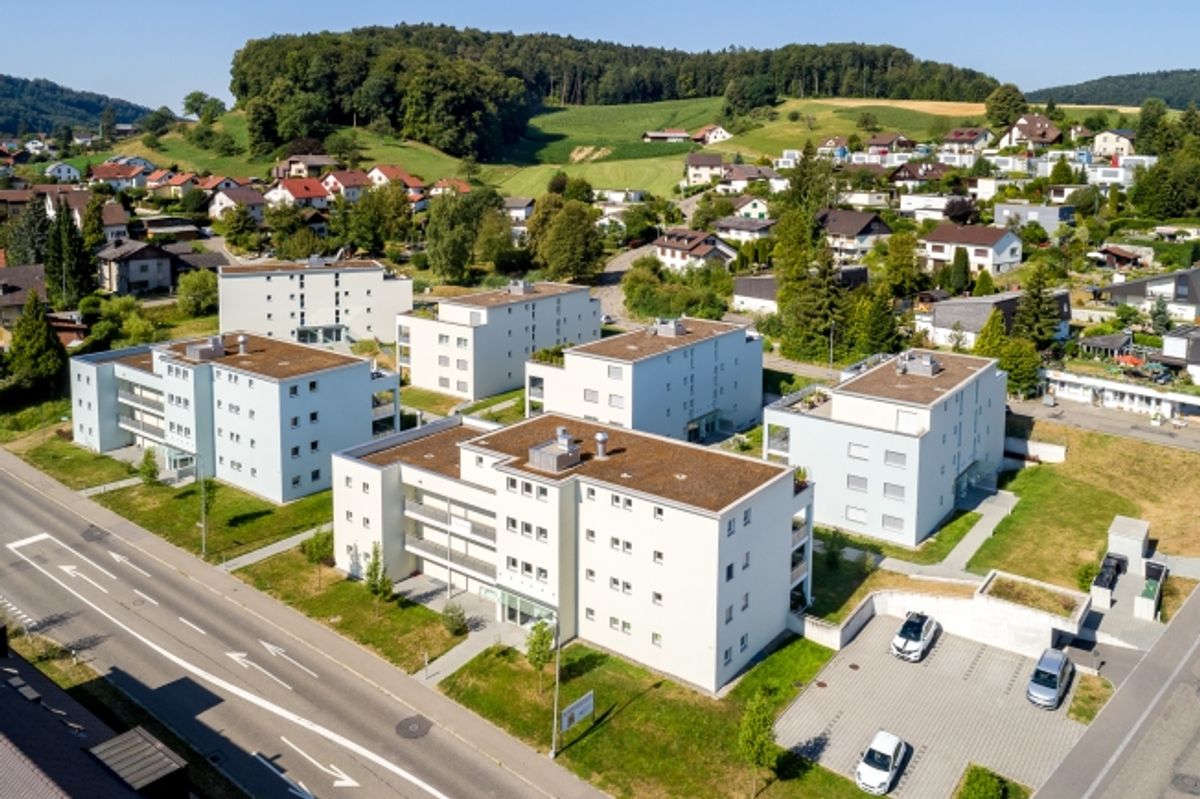 Tolle Wohnung mit grossem Balkon - 12