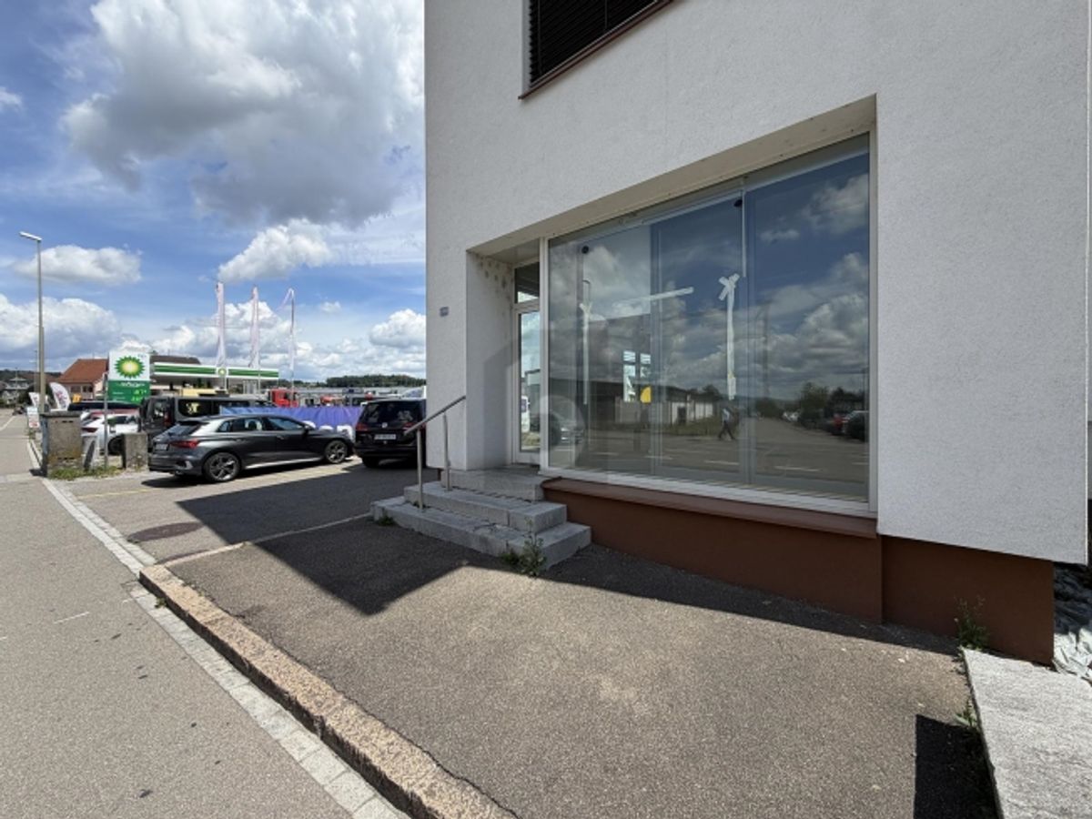 STARK FREQUENTIERT, IDEAL FÜR LAUFKUNDSCHAFT - 4