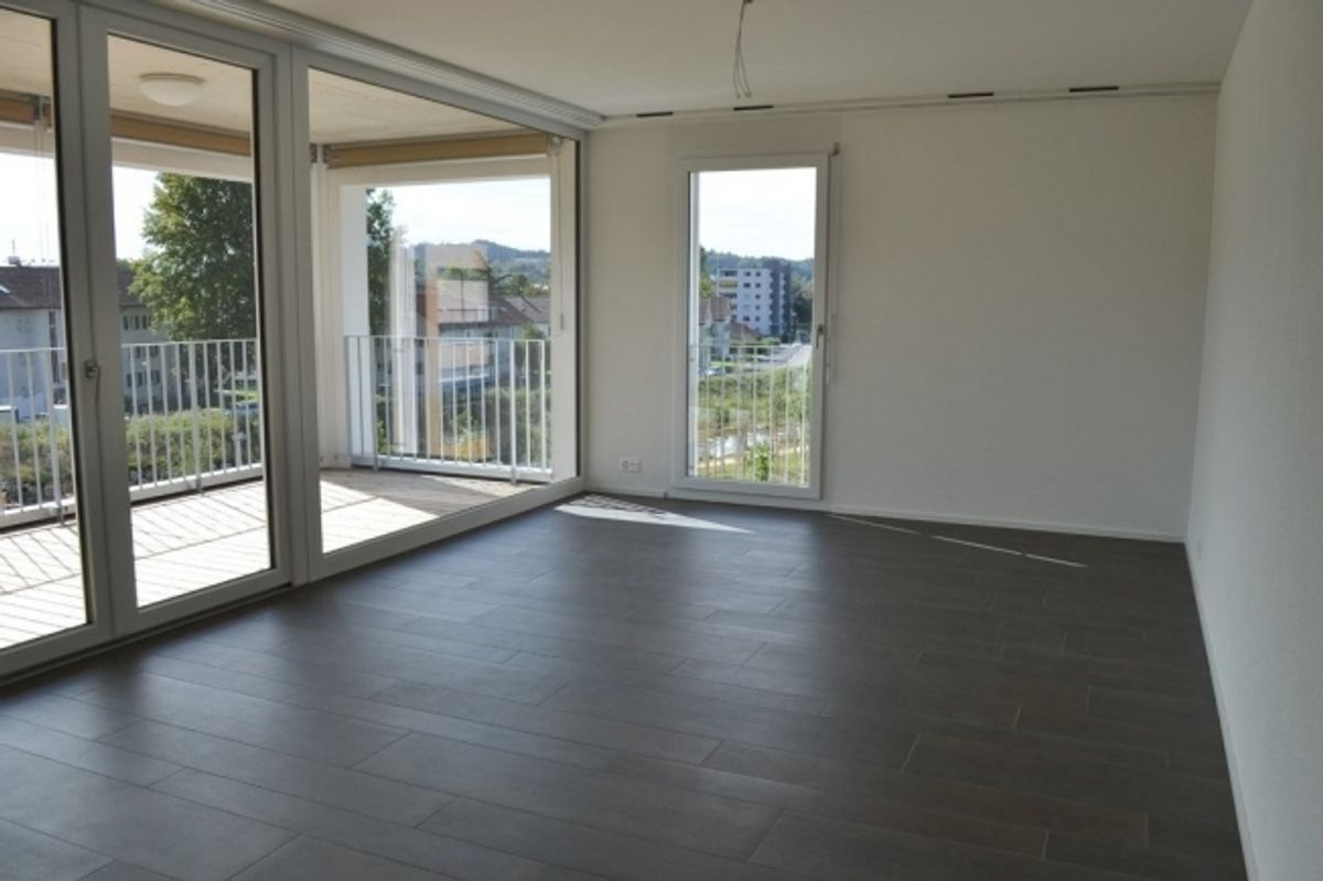 Moderne Wohnung im 5. Stock mit Sicht auf die Schüssinsel - 2