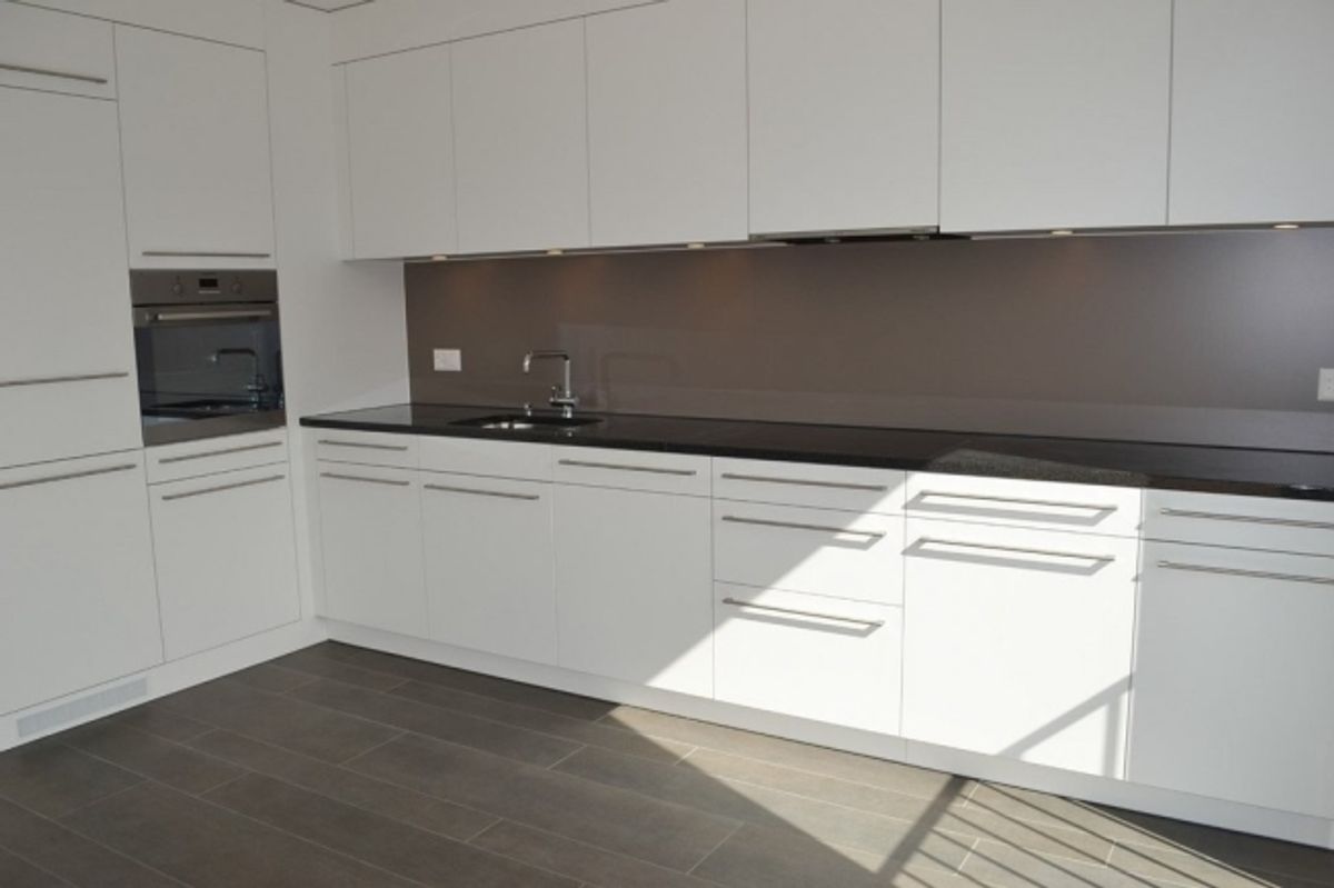 Moderne Wohnung im 5. Stock mit Sicht auf die Schüssinsel - 4