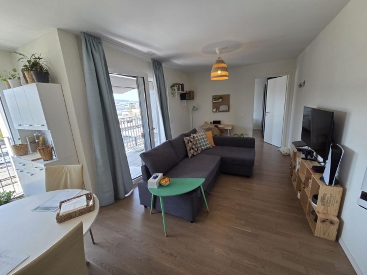 Sehr schöne 2,5-Zimmer-Wohnung, gut ausgestattet - 6