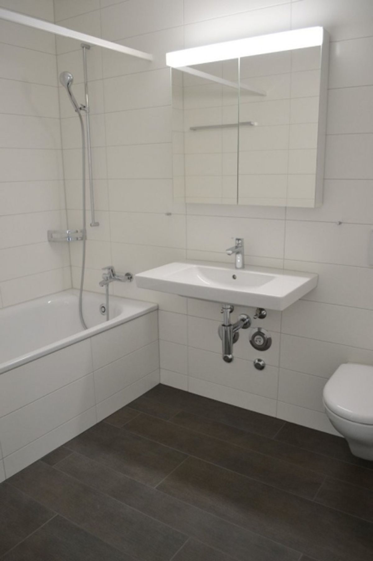 Moderne Wohnung im 5. Stock mit Sicht auf die Schüssinsel - 6