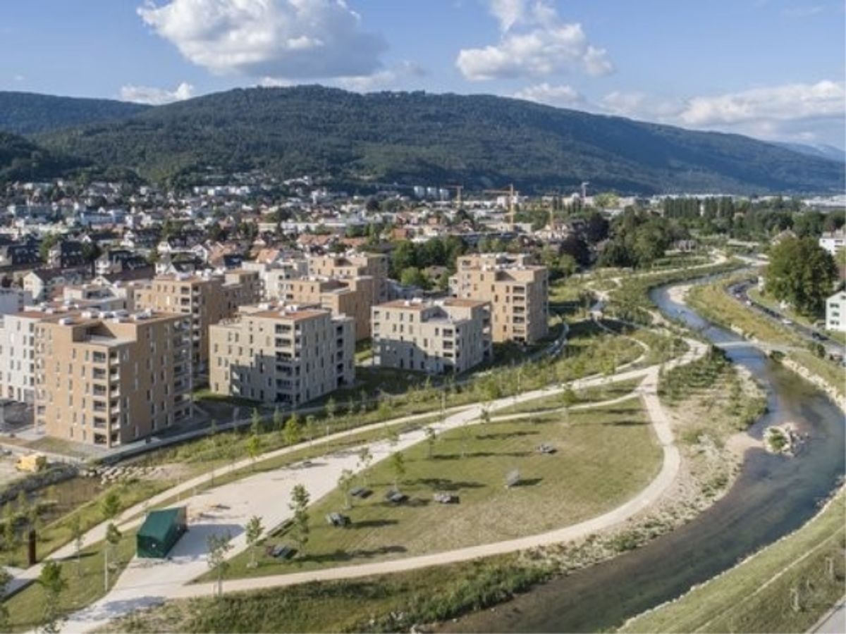 Moderne Wohnung im 5. Stock mit Sicht auf die Schüssinsel - 8