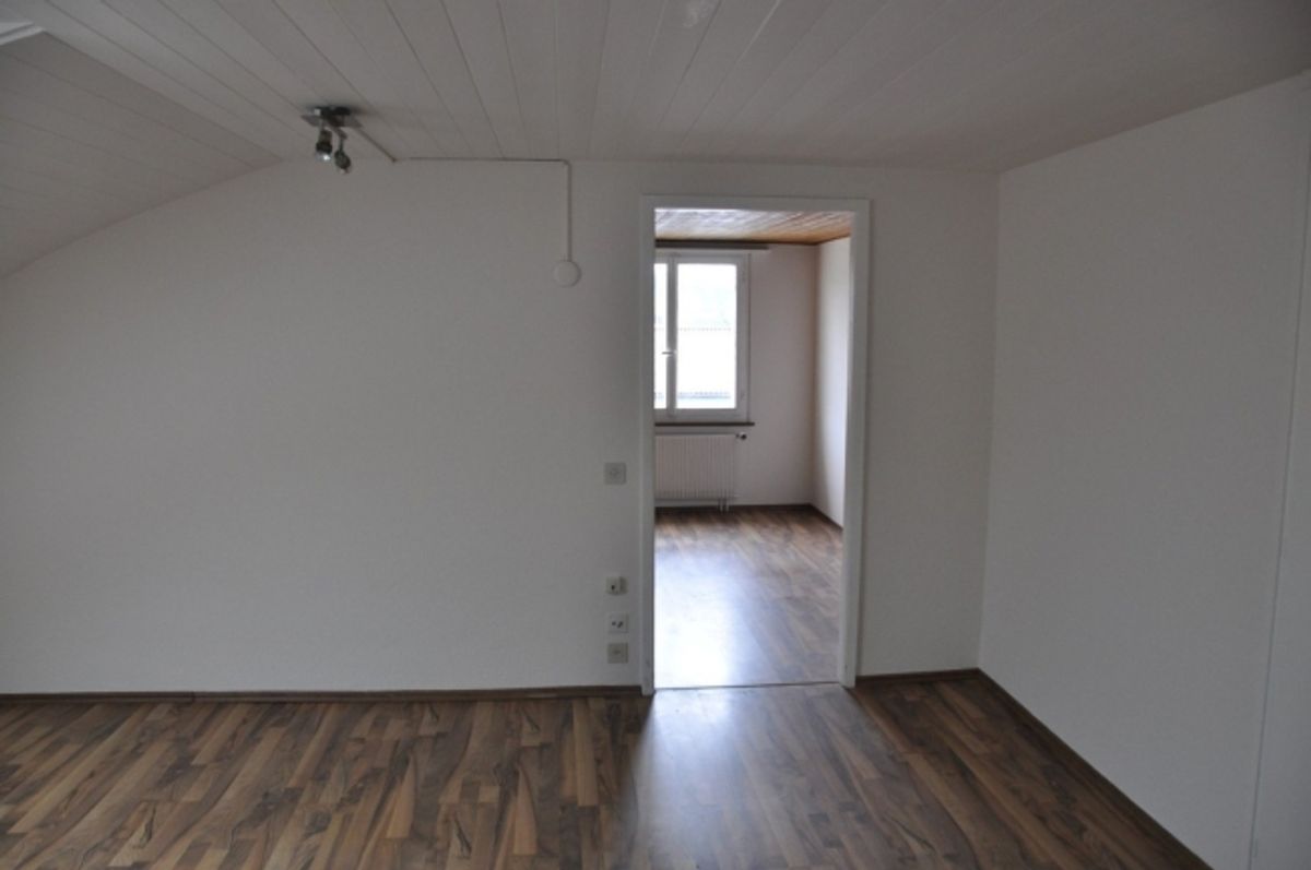 Gemütliche und schöne Dachwohnung zu vermieten - 4