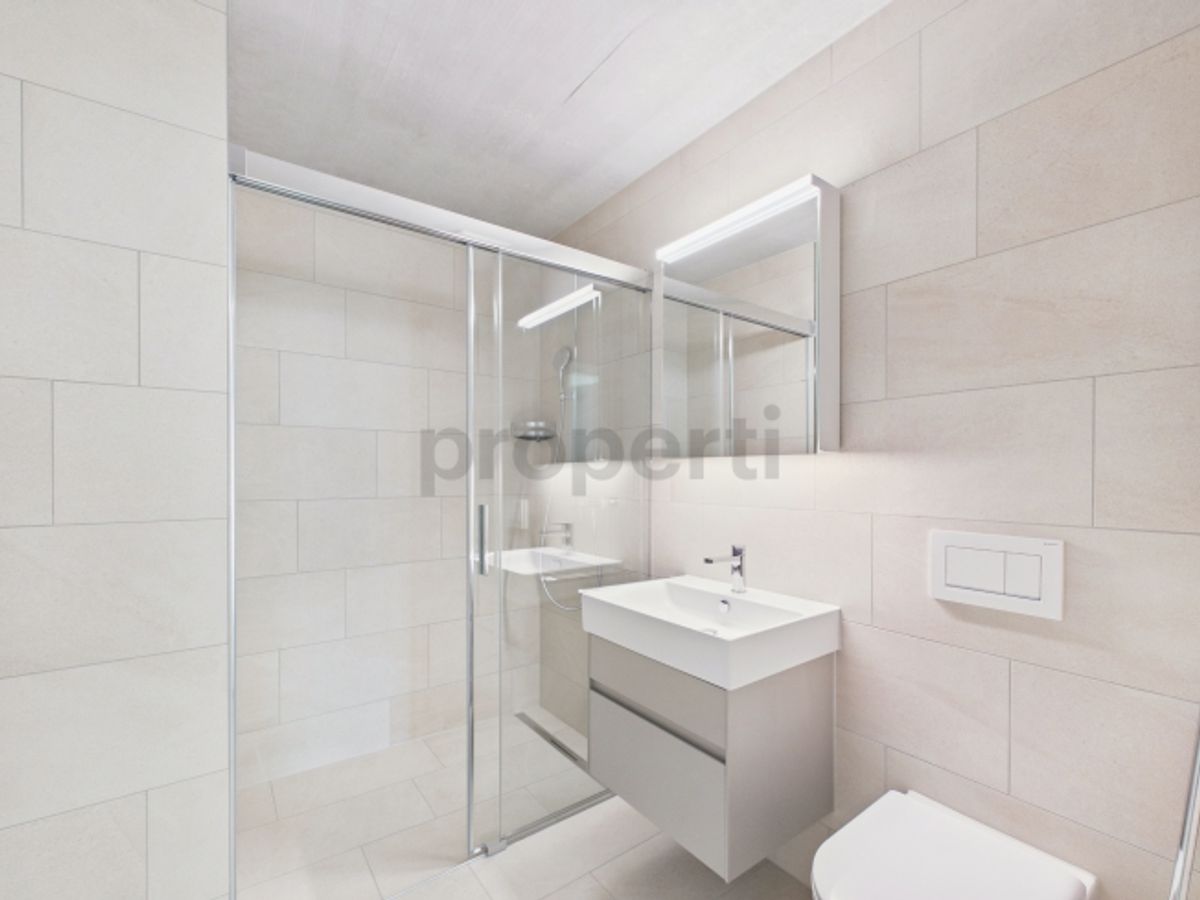 Lichtdurchflutete 4.5-Zimmer-Neubauwohnung in Buchs - Kanton Zürich - 11