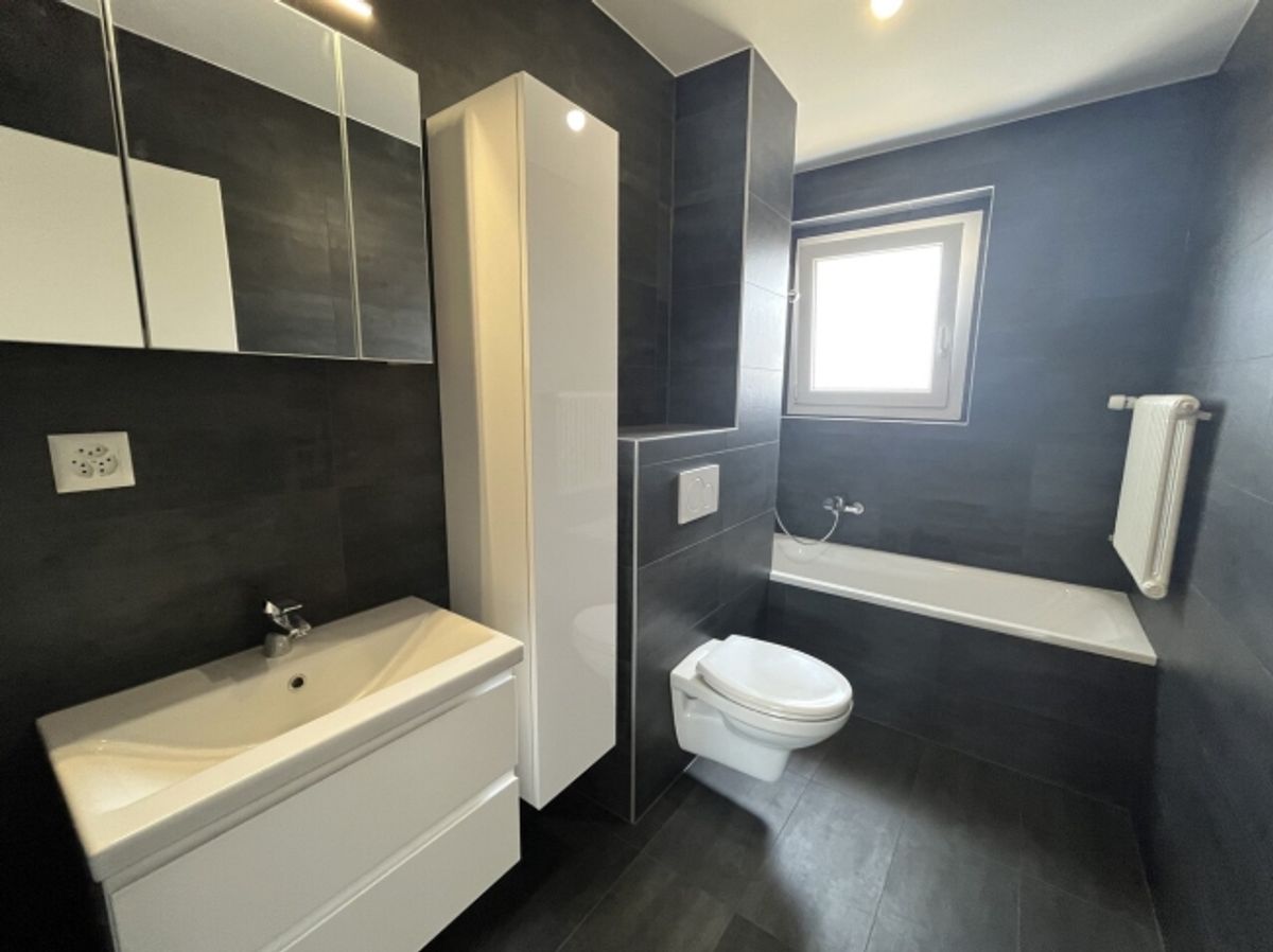 Schöne 3.5-Zimmer-Wohnung mit Balkon in Payerne - 5