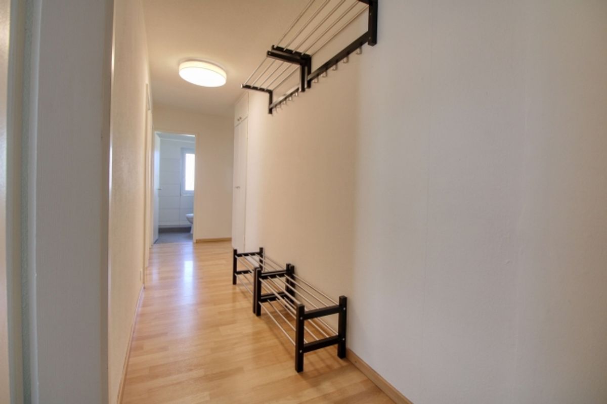 Furnished room in modernised apartment in a top location - 8