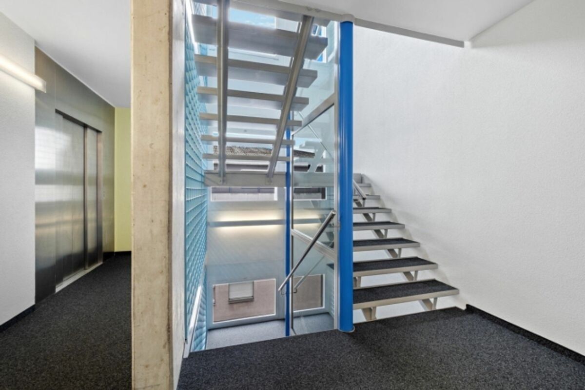 Store & More - 183 m² Lagerfläche in Zürich-Altstetten - 2