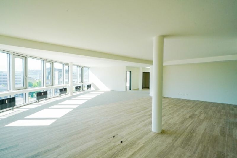 Top-Lage trifft Flexibilität 256 m² für Ihr Business - 3