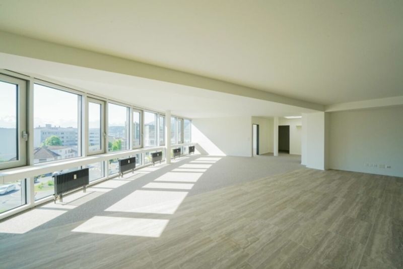 Top-Lage trifft Flexibilität 256 m² für Ihr Business - 5