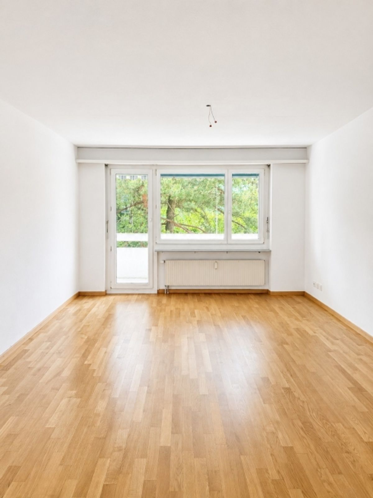 Helle 3-Zimmer-Wohnung in Zürich  befristet bis (31.08.2027) - 1