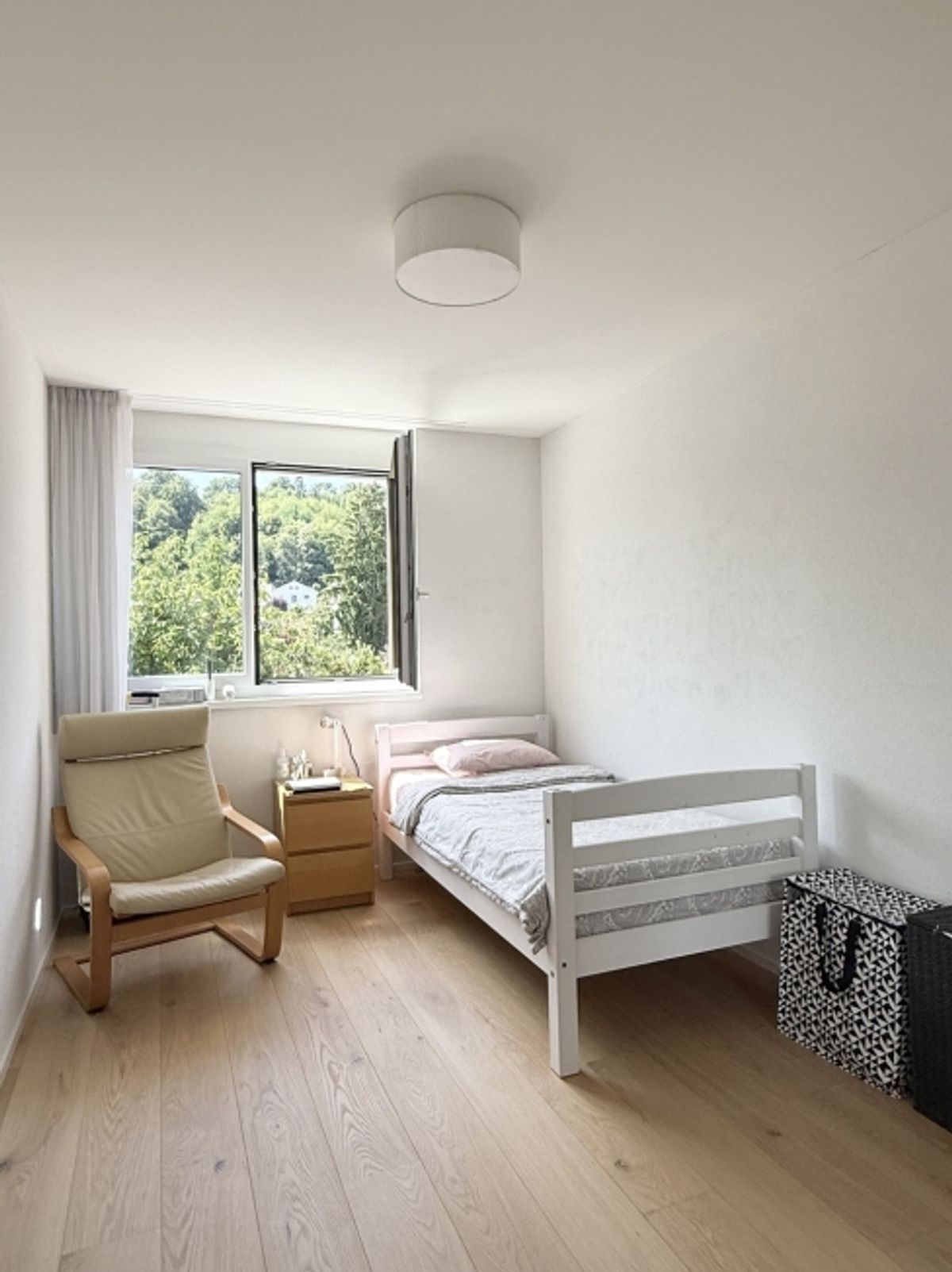 Neuwertiges Reiheneckhaus in Reinach! - 8