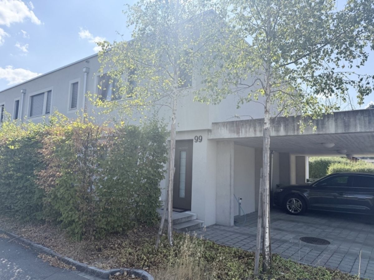 Neuwertiges, möbliertes Reiheneckhaus an attraktiver Wohnlage! - 0