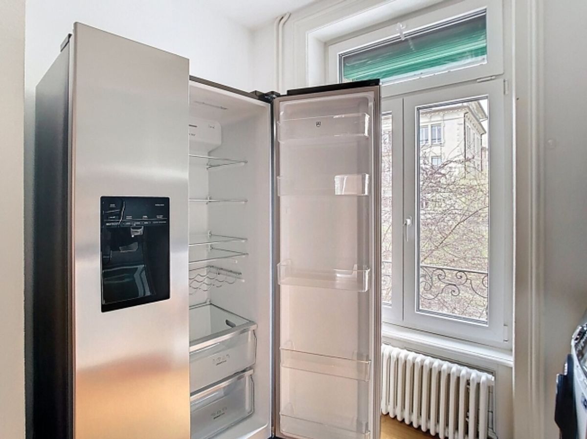 Charmante Wohnung im Herzen von Düdingen  klassischer Stil und ideale Lage - 1