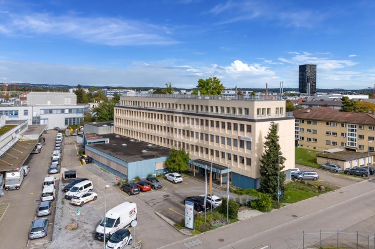 ATTRAKTIVE FLÄCHE AN ZENTRALER LAGE - 3