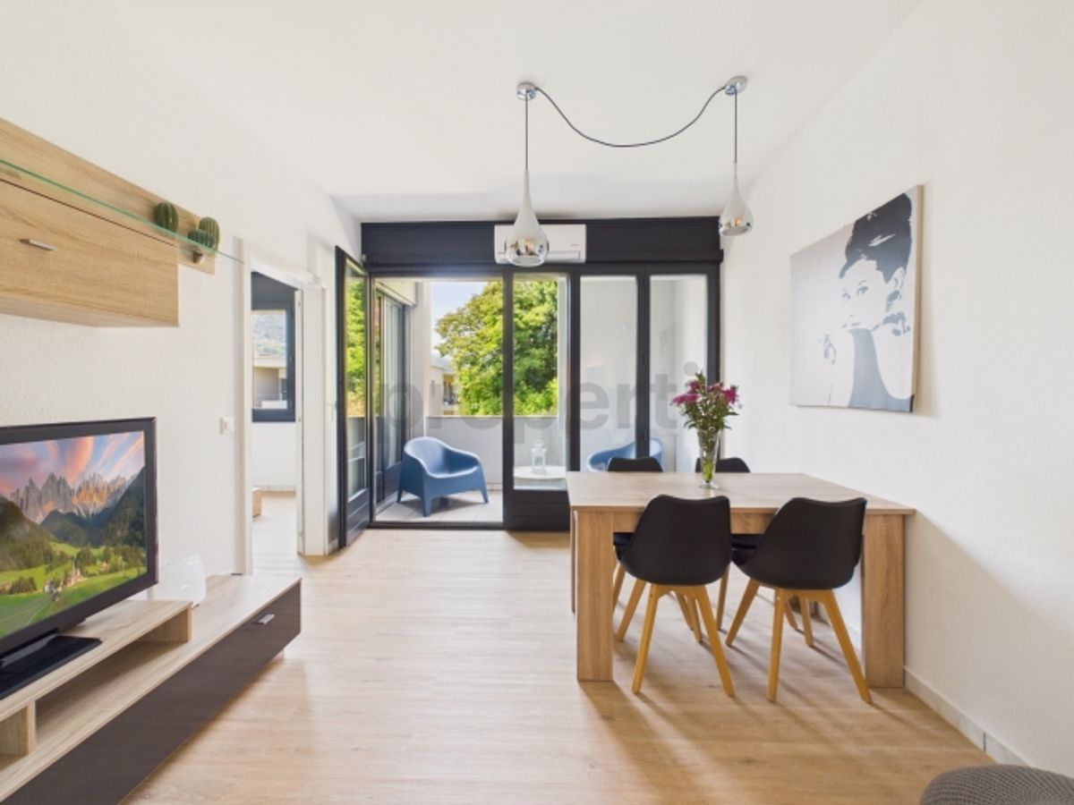 Elegante 3.5 locali stepped-flat con balcone, Lugano - 0