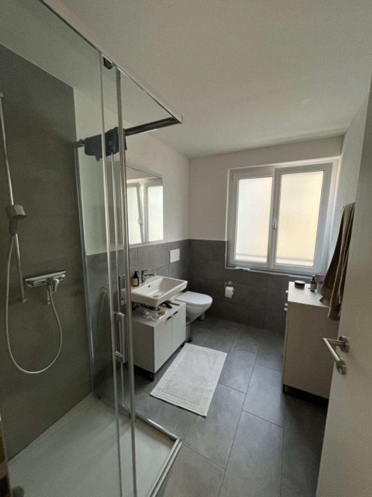 Zuhause mit Stil - kürzlich sanierte Wohnung an zentraler Lage - 3