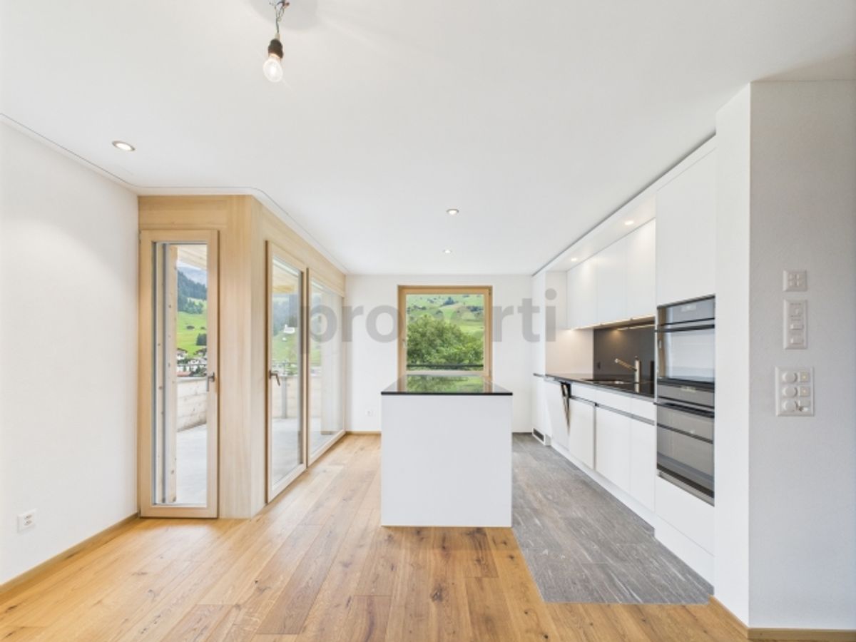 Schöne 5.5-Zimmer Maisonette-Neubauwohnung mit Berg- und Seeblick in Brigels - 1