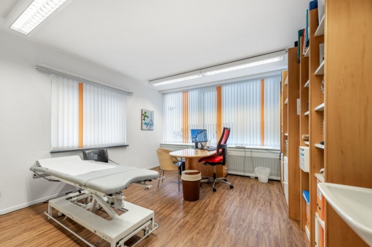 Kompakt, flexibel, bestens gelegen - Ihre Praxis- oder Bürofläche mit Potenzial - 0
