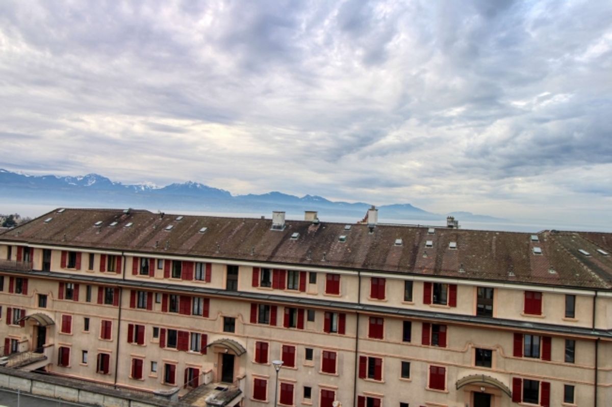 A Modern Coliving Apartment at Avenue de France in Lausanne - 7