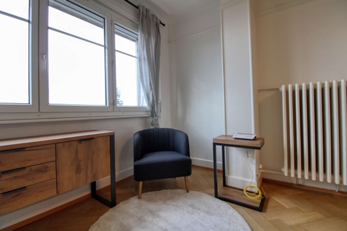 A Modern Coliving Apartment at Avenue de France in Lausanne - 8