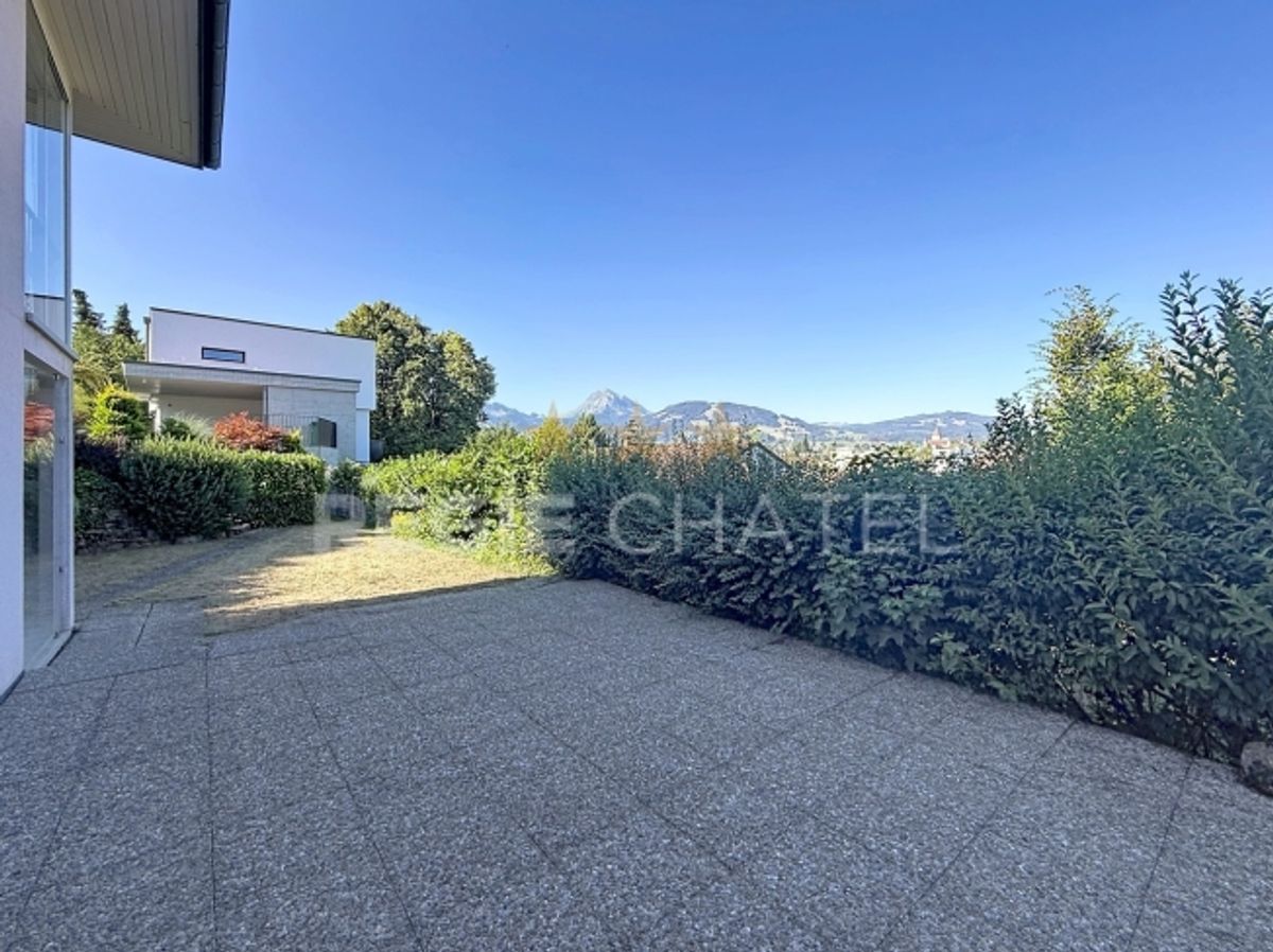 Charmante Wohnung mit Terrasse und Garten - 0
