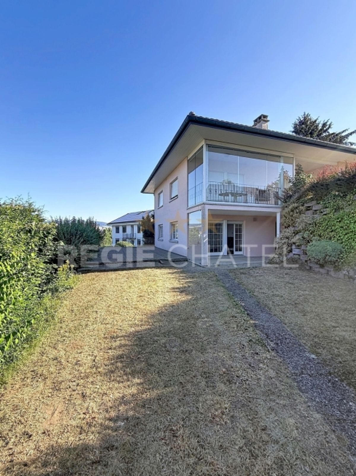 Charmante Wohnung mit Terrasse und Garten - 1