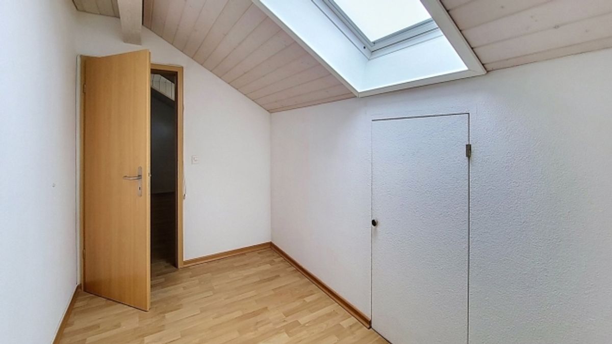 3,5-Zimmer-Wohnung mit 119 m² Wohnfläche und Balkon in Chabrey / VD - 10