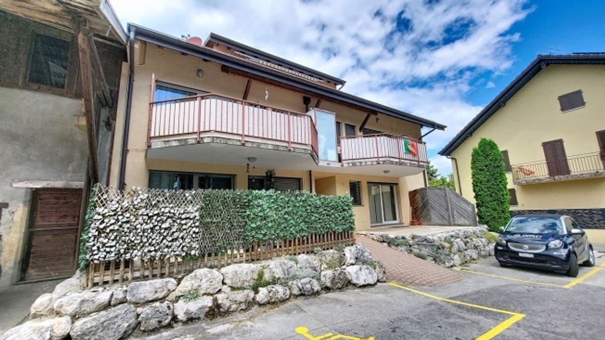 3,5-Zimmer-Wohnung mit 119 m² Wohnfläche und Balkon in Chabrey / VD - 14