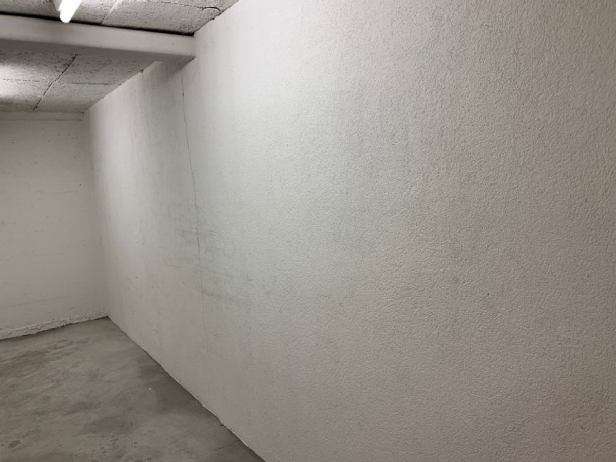 Petit dépôt de 13 m2 dans immeuble résidentiel - 3