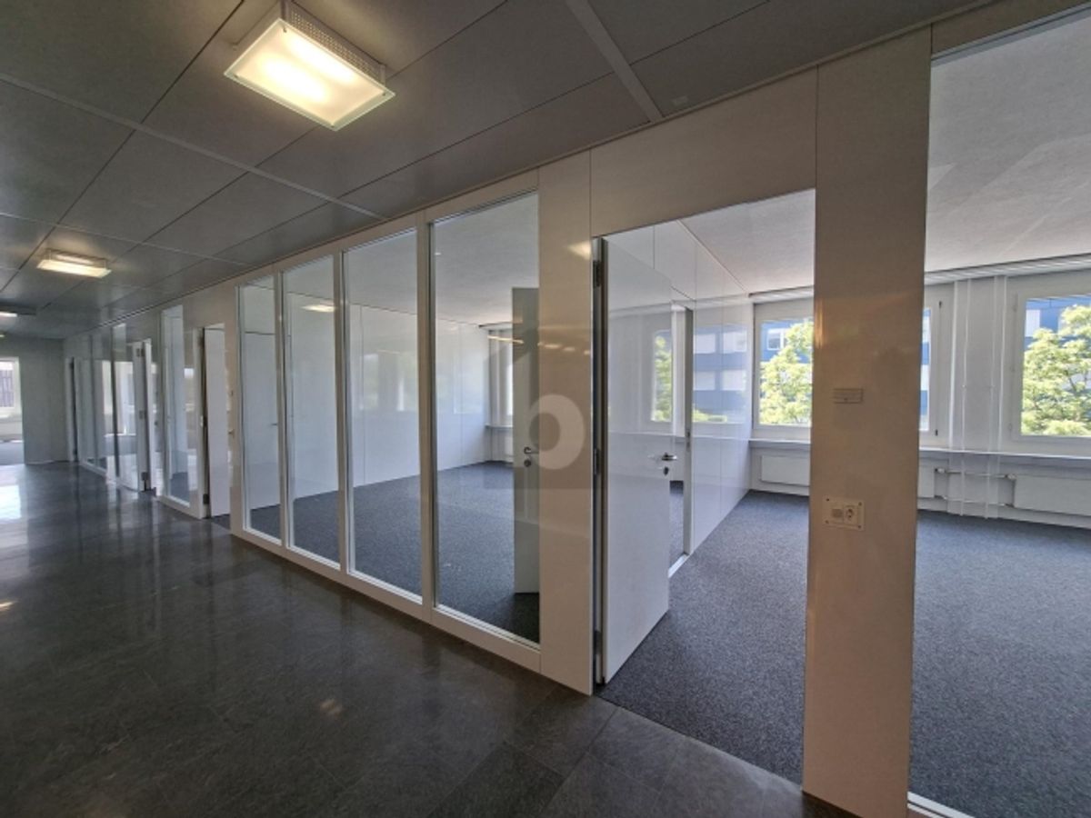 FLEXIBLE BÜROFLÄCHEN AUF MEHREREN ETAGEN - 4