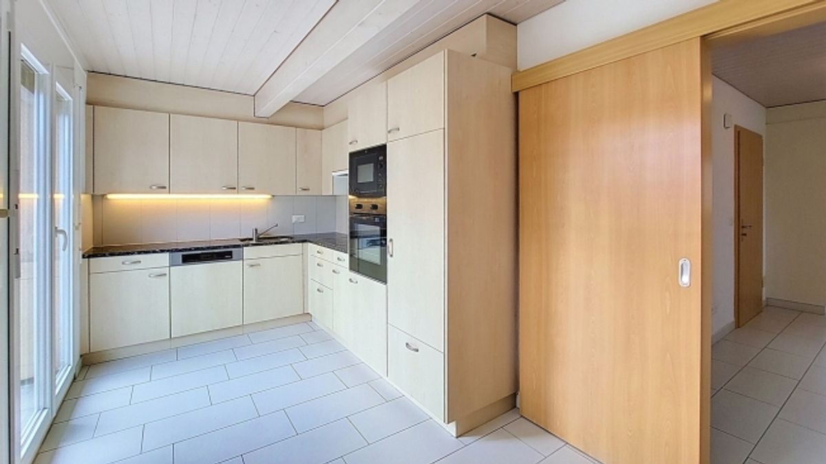 3,5-Zimmer-Wohnung mit 119 m² Wohnfläche und Balkon in Chabrey / VD - 4