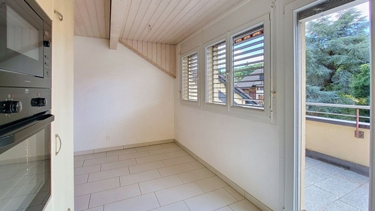 3,5-Zimmer-Wohnung mit 119 m² Wohnfläche und Balkon in Chabrey / VD - 6