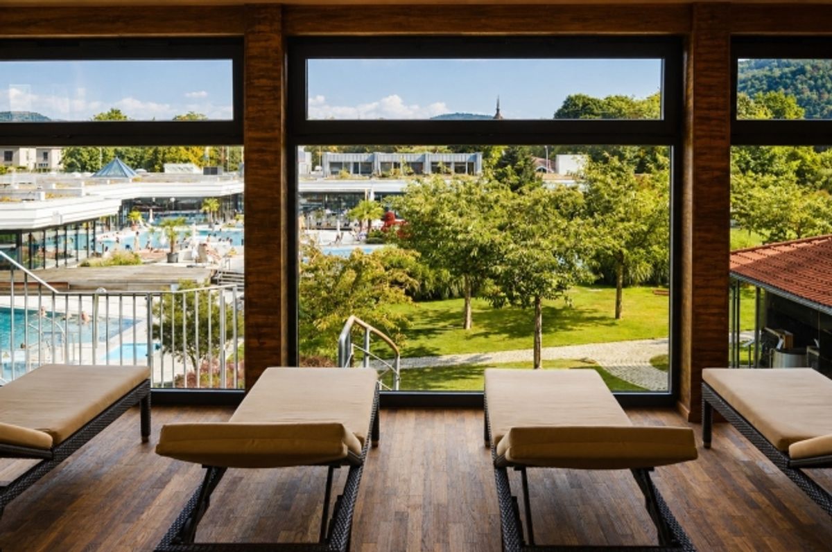 Ein Wohnort, den man normalerweise nur für Ferien bucht  direkt neben dem Thermalbad Bad Zurzach - 3