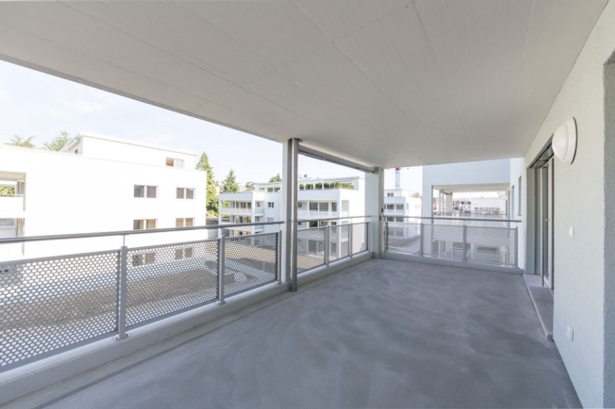Moderne und grosszügige Wohnung - 1
