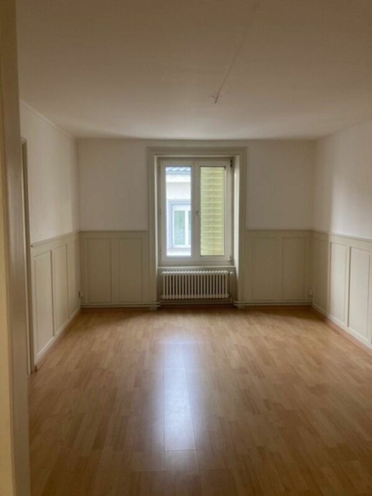 Preiswerte 4.5-Zimmerwohnung im 2.OG - 6