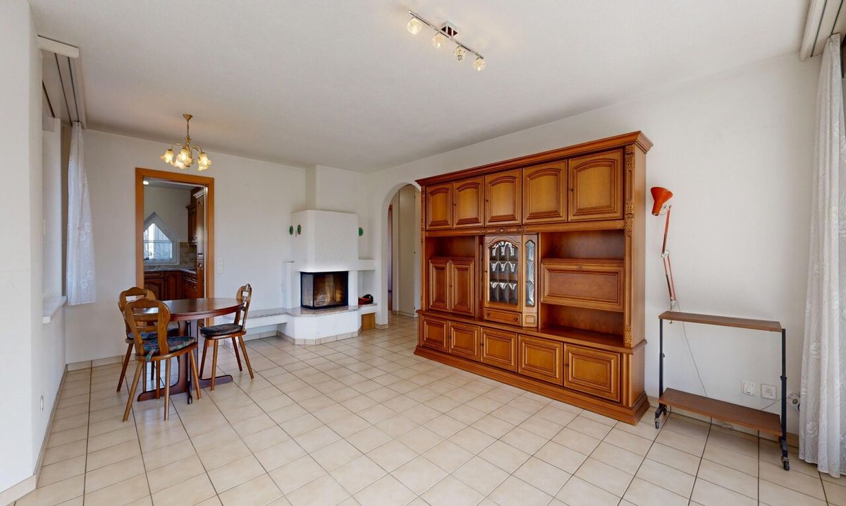 4.5-Zimmerwohnung mit Terrasse, Wintergarten & Garage - 2