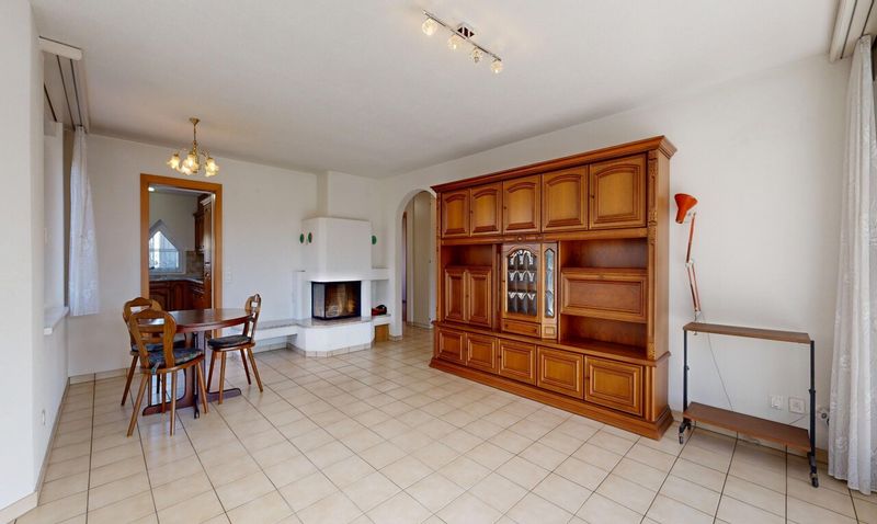 4.5-Zimmerwohnung mit Terrasse, Wintergarten & Garage - 3