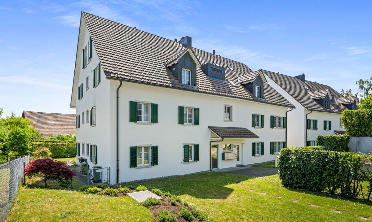 Helle 5.5-Zimmer-Dach-Maisonette-Wohnung mit Ausblick - 1