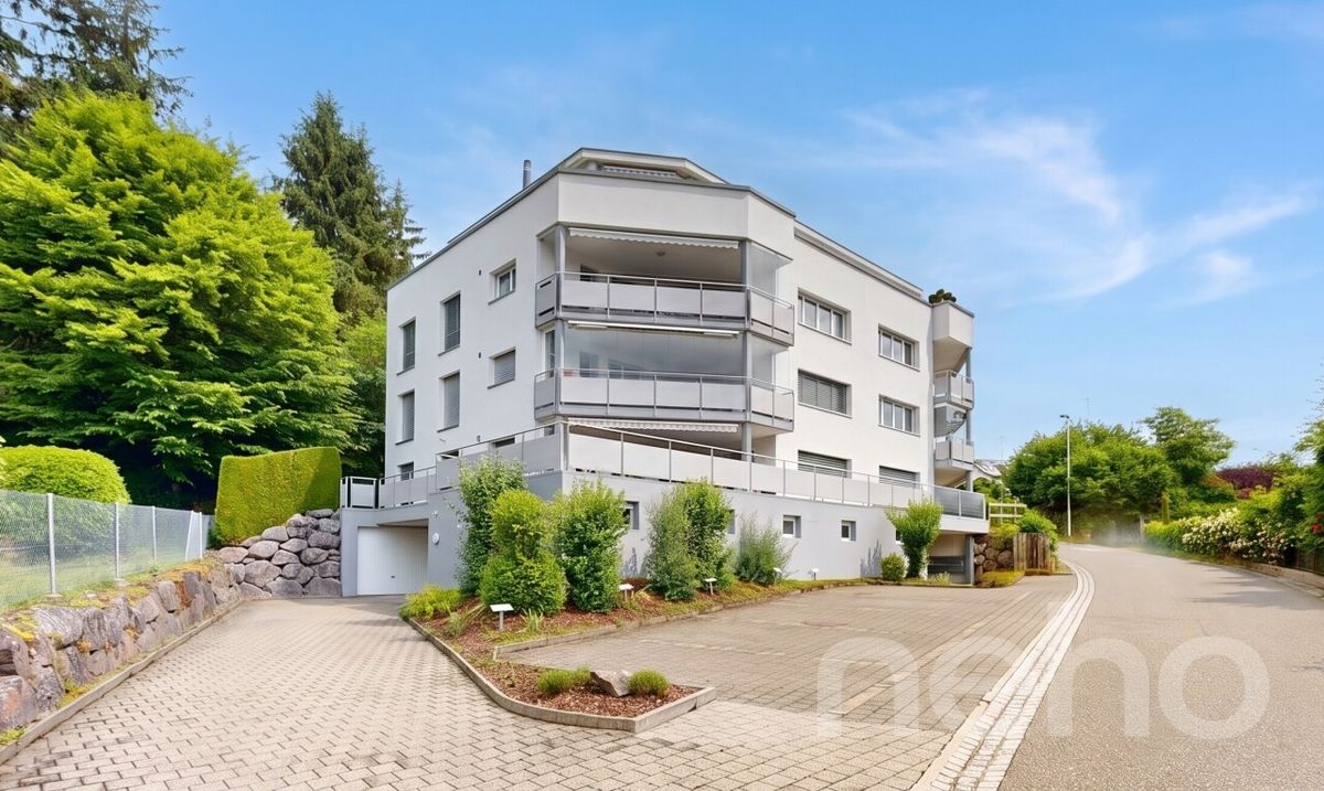 Ein Wohntraum auf einer Ebene: Attika mit Lift in die Wohnung - 0