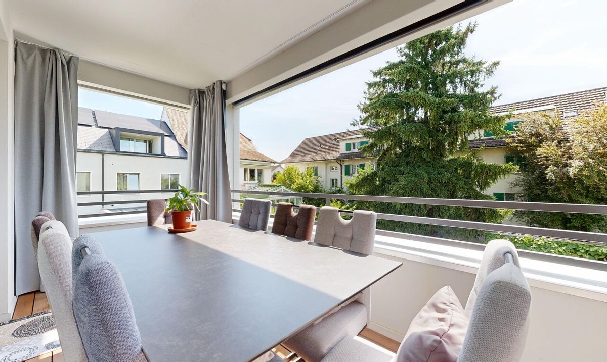 Neuwertige 3.5-Zimmer-Wohnung mit Balkon und Top-Ausstattung - 3