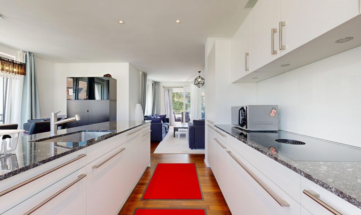 Neuwertige 3.5-Zimmer-Wohnung mit Balkon und Top-Ausstattung - 7