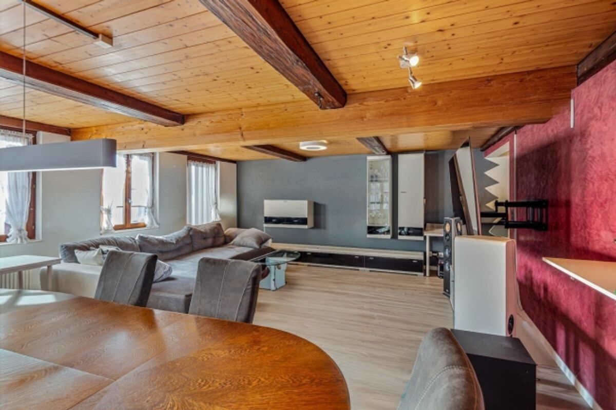 HEIMELIGE 4.5-ZIMMER MAISONETTE-WOHNUNG - 1