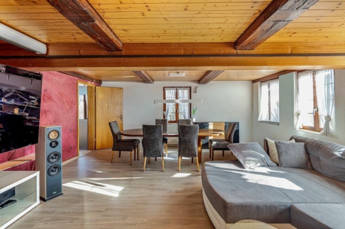 HEIMELIGE 4.5-ZIMMER MAISONETTE-WOHNUNG - 2